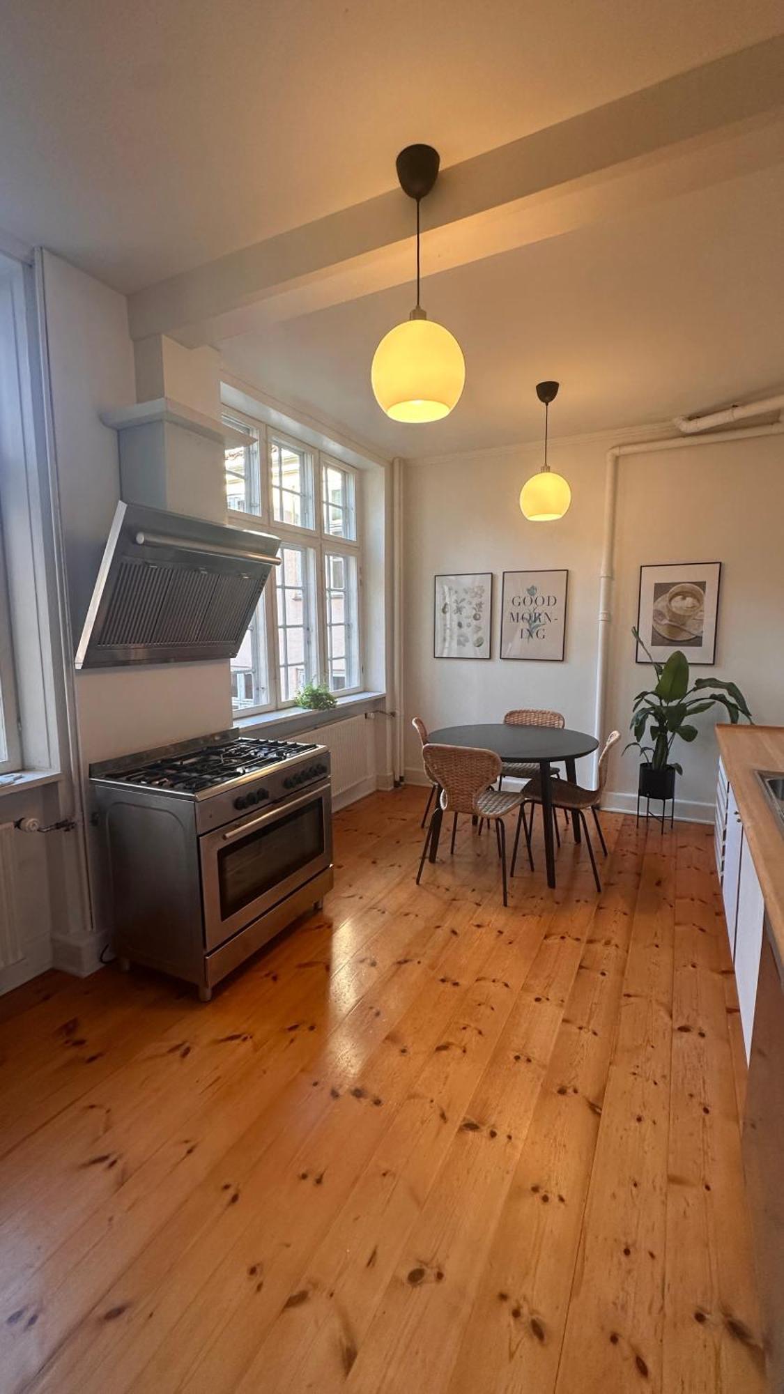 The Square - Carolinas Apartments København Eksteriør bilde